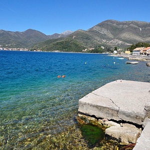 Вилла на 1 линии рядом с Porto Montenegro