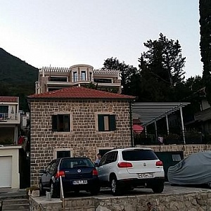 Комплекс из 2 вилл "Патриция" в пос. Биела